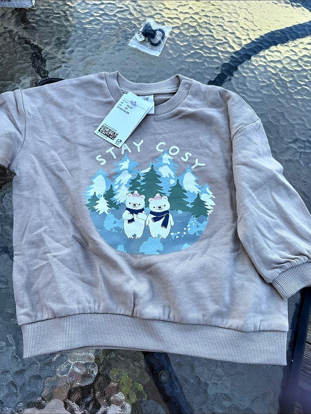 H&M Printed Sweatshirt Boys 2T Stay Cozy Graphic Sweatshirt NWT